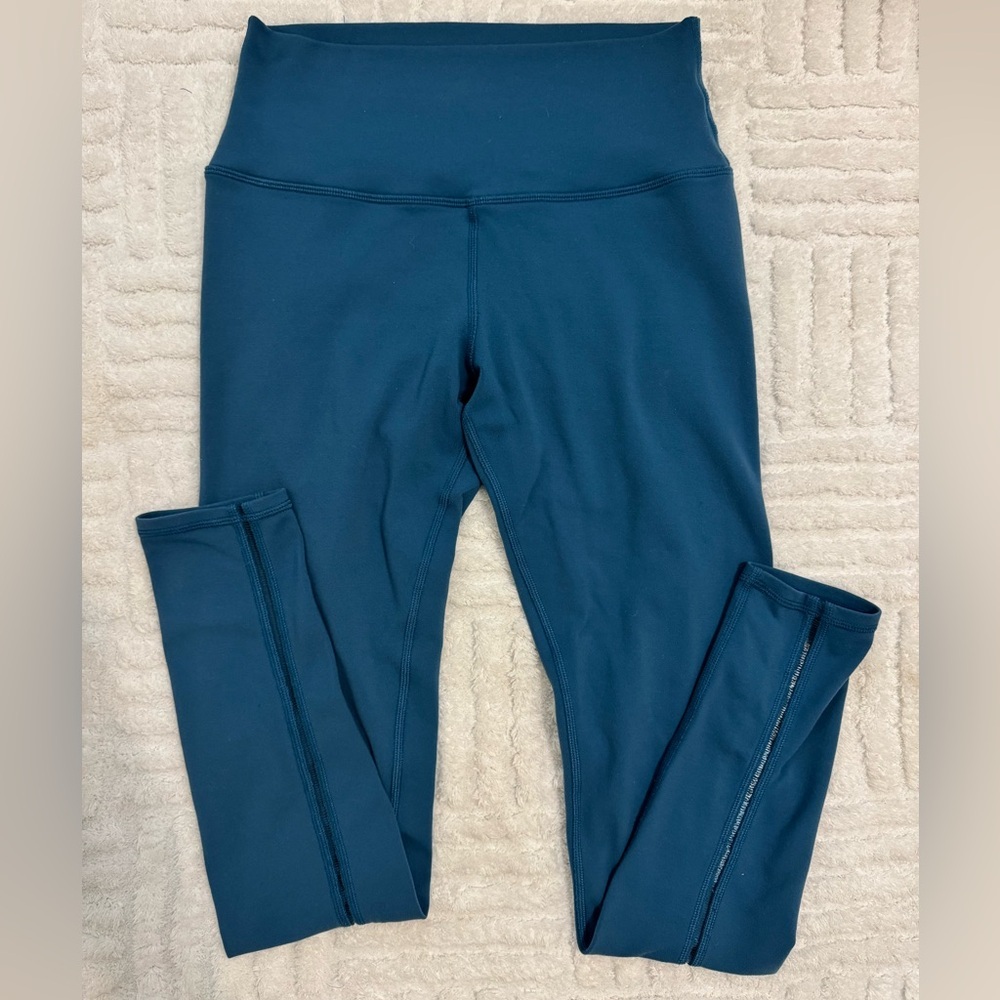 Alo Yoga Dash High Waist Leggings in Teal - Picture 8 of 10